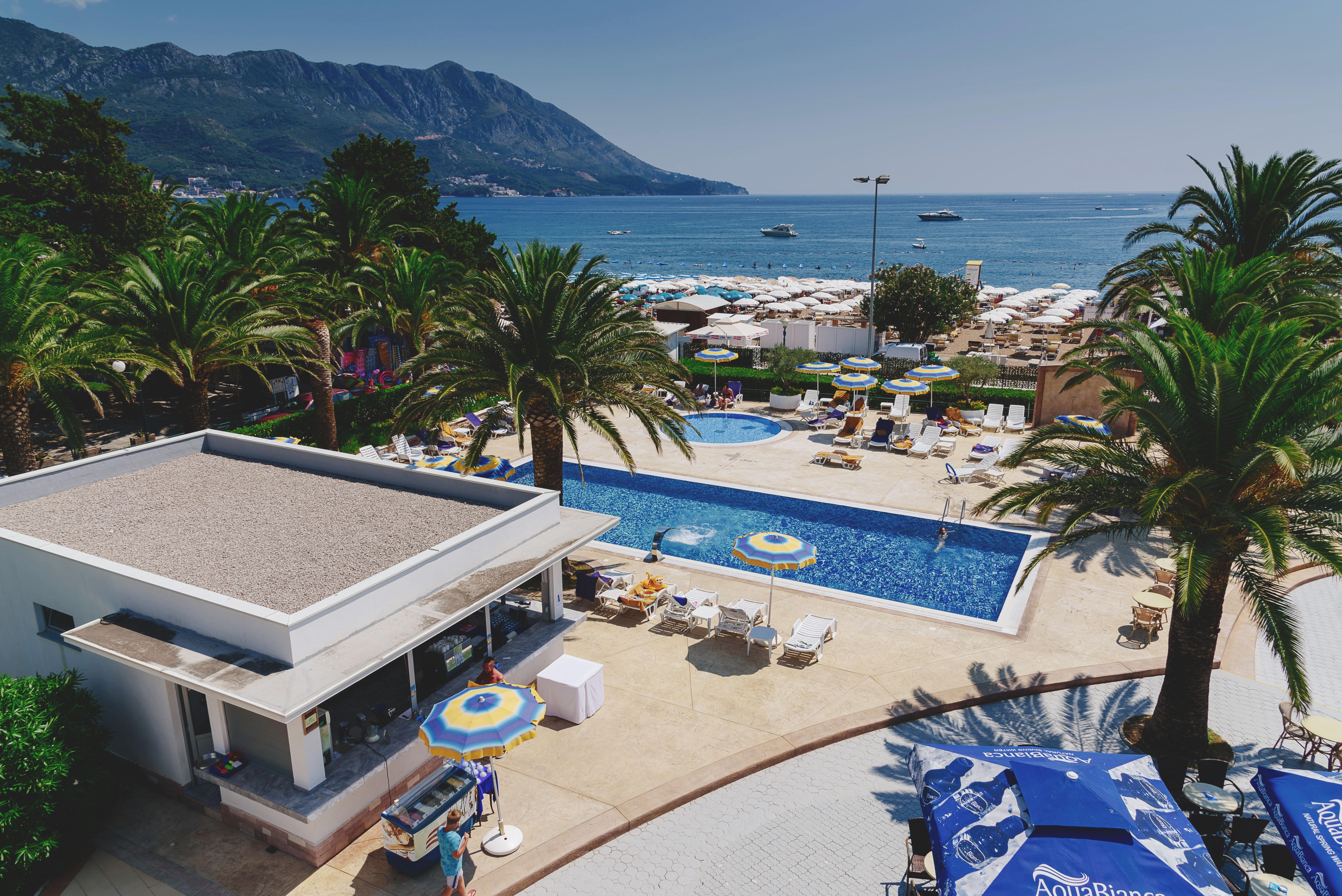 Montenegro Otel 4*